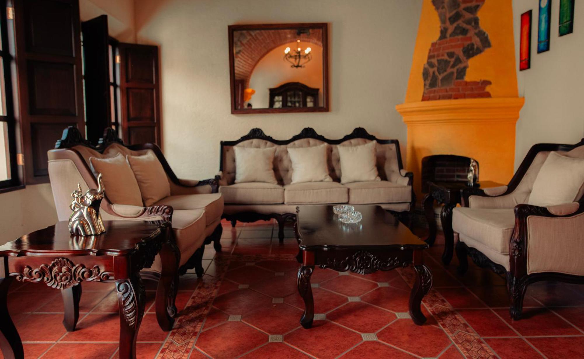 Palacio Del Conquistador San Cristóbal El Bajo Extérieur photo